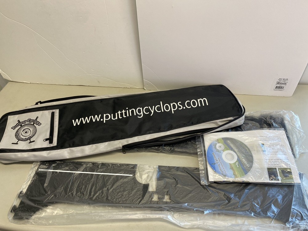 Putting Cyclops Golf Putting Aide Training Device