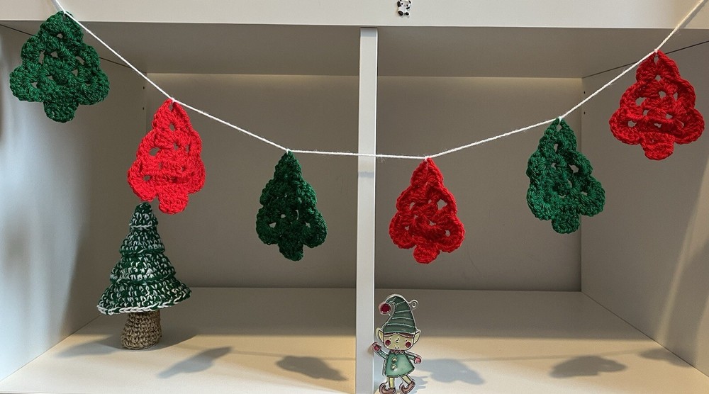 Handmade Crochet Christmas Tree Bunting