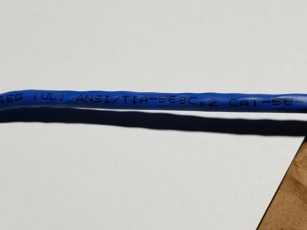 Carol 24/4P Cat5E UTP Helix Enhanced Throughput Plenum Network Cable Blue /100ft