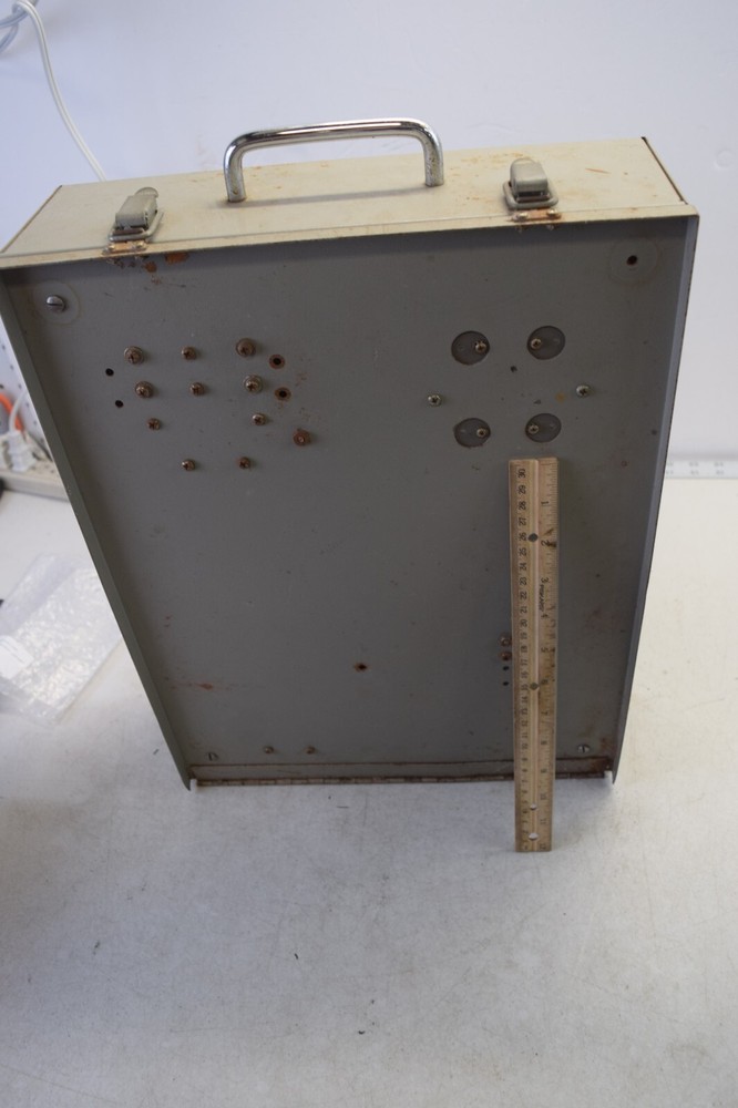Carle Instruments Model 8500 Basic Gas Chromatograph