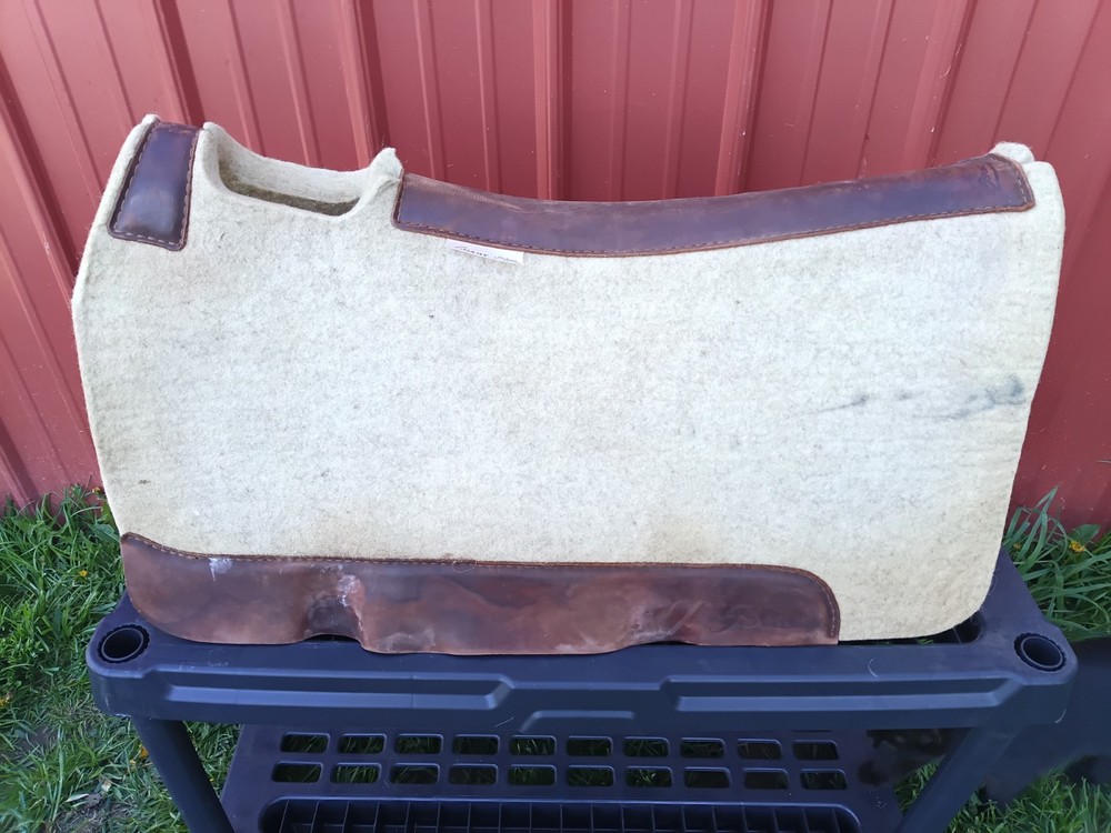 5 Star Roper Saddle Pad 32x30 1" Thick 100% Wool