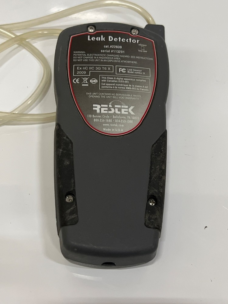 Restek Leak Detector Model 22839