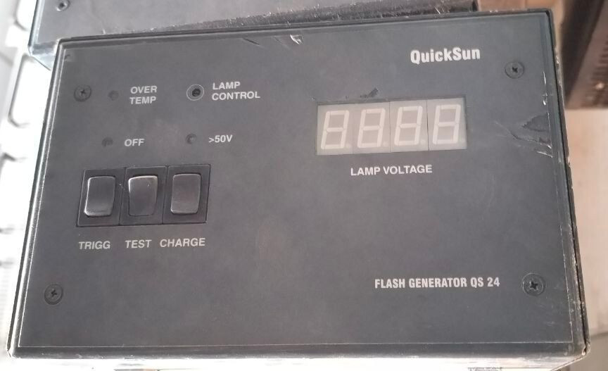 QUICKSUN FLASH GENERATOR QS 24