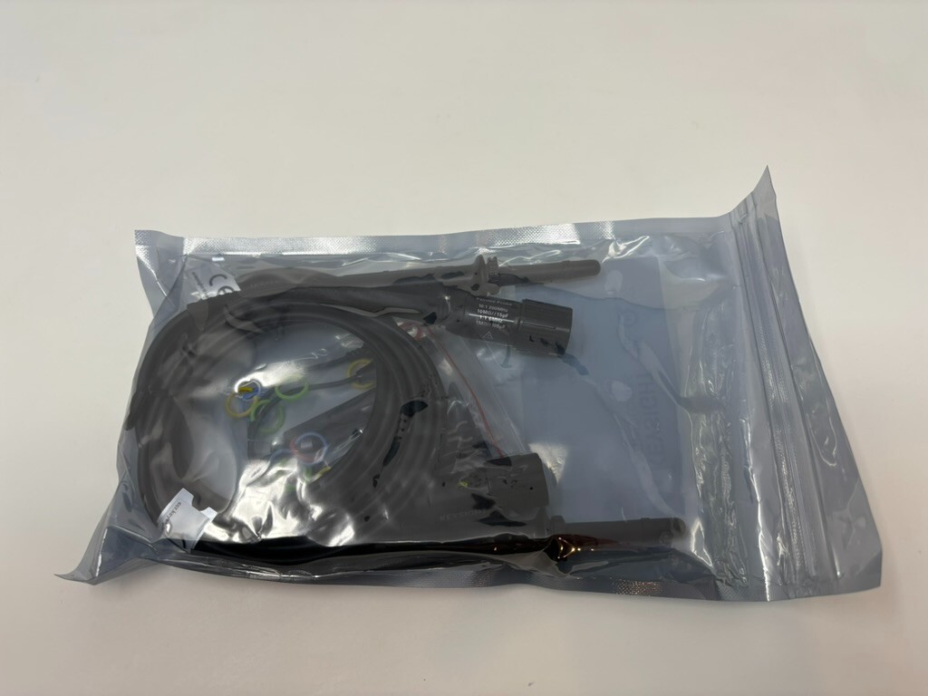 Keysight N2140A Passive Oscilloscope Probes 200 MHz, One Pair