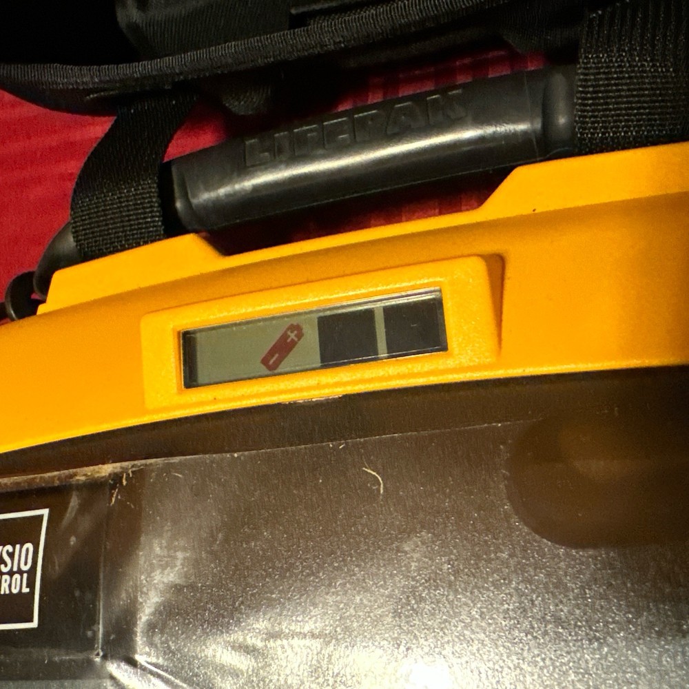 Lifepak CR Plus Mint Condition With Bag