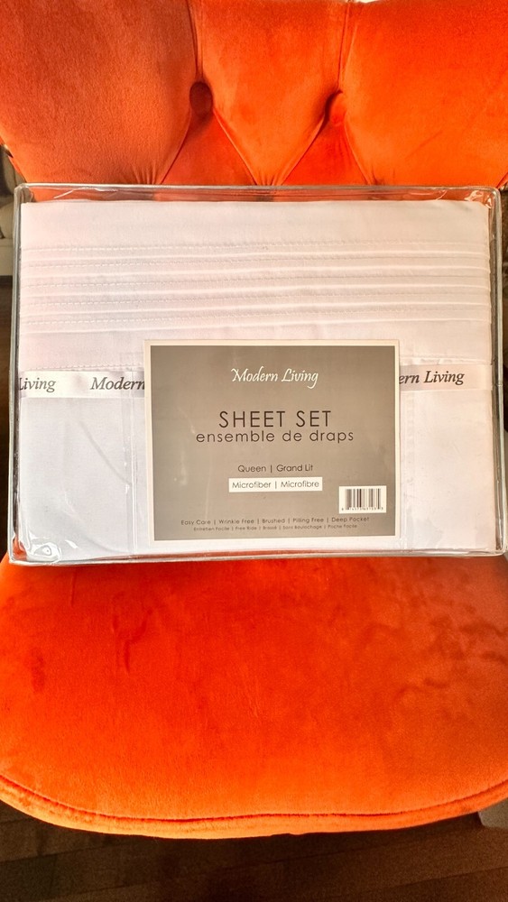 Modern Living Microfiber Sheet Set ( Queen ) New!