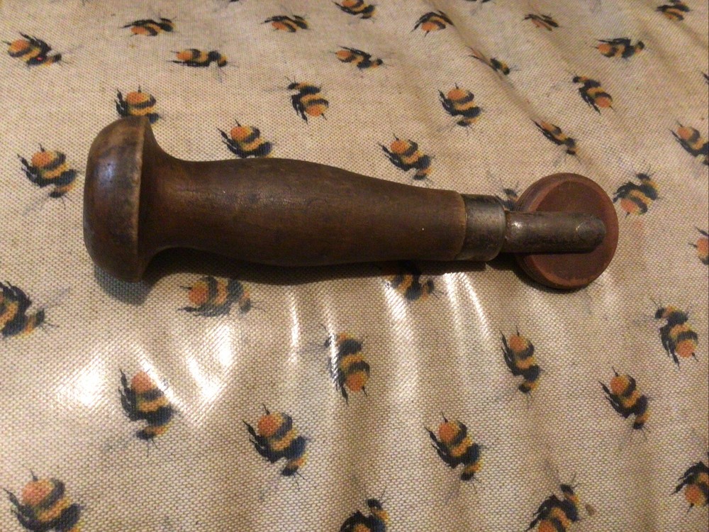 Vintage Harvey Frost Vulcaniser roller