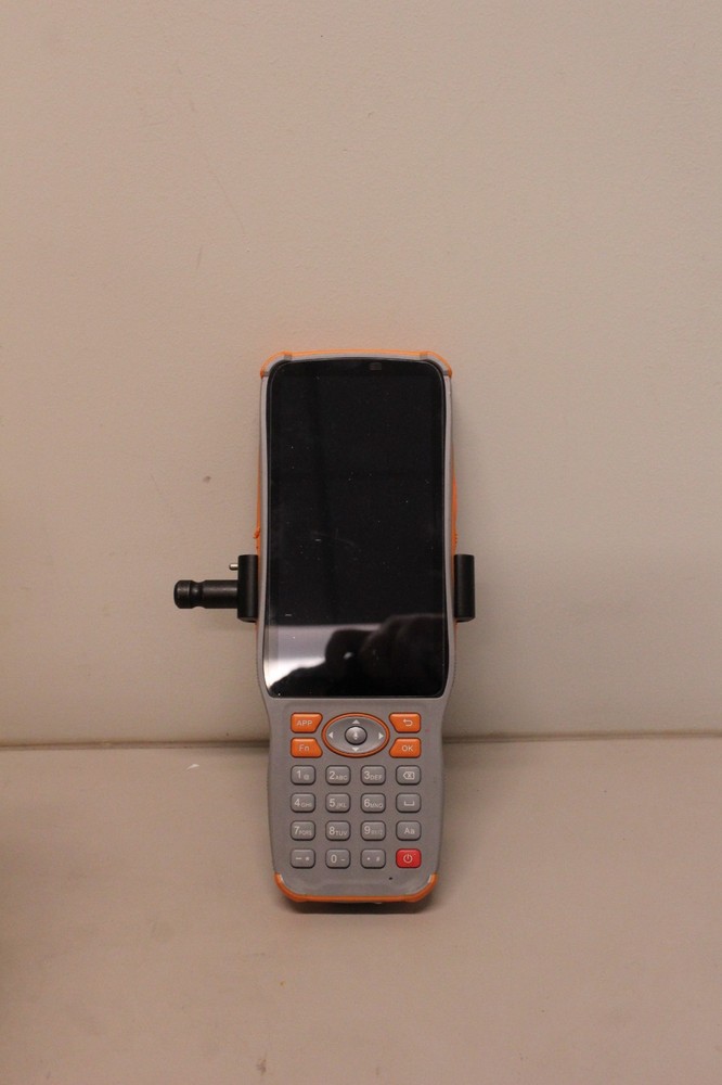 CHC i83 Rover, iBase Receiver, & Handheld Data Collector Bundle *Used*