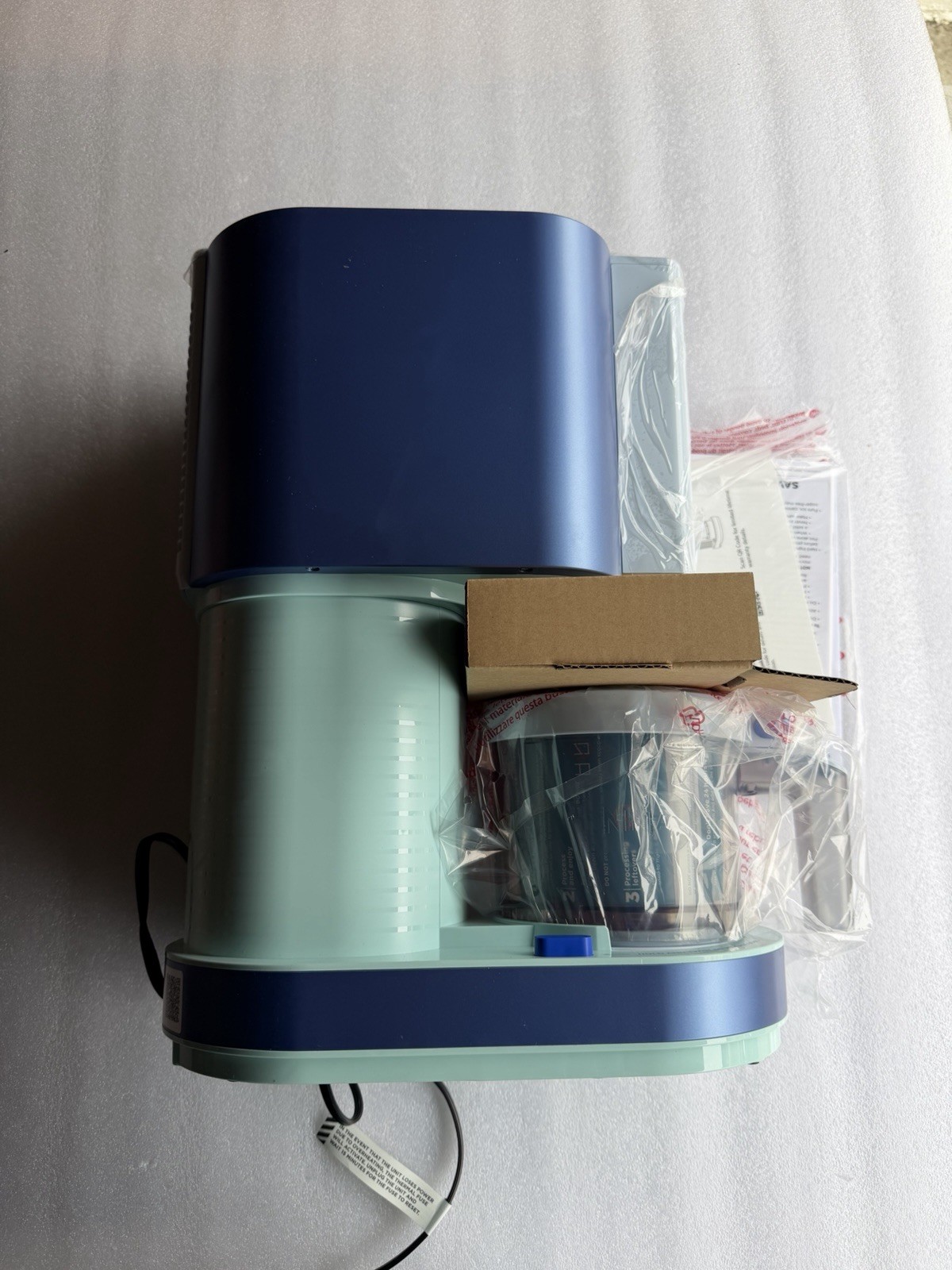 NEW Ninja CREAMi 5-in-1 Ice Cream Maker, NC300BL(Blue Lime) Sealed Box