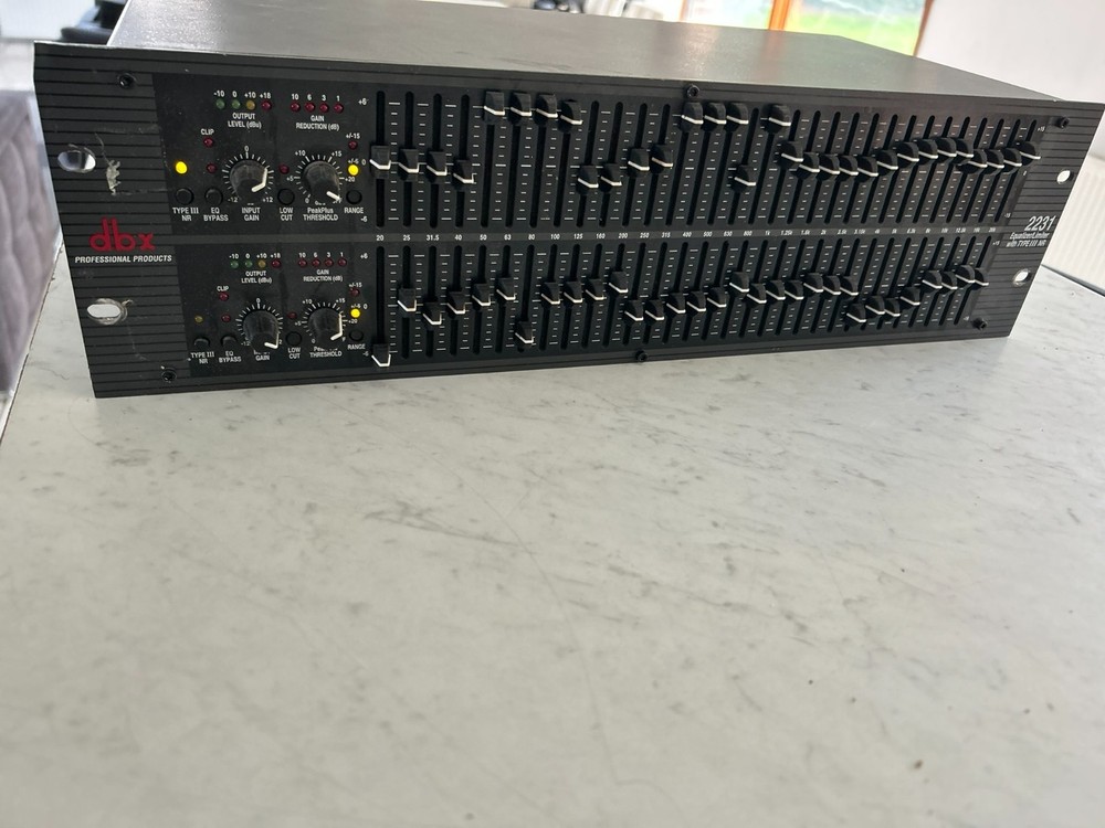 DBX 2231