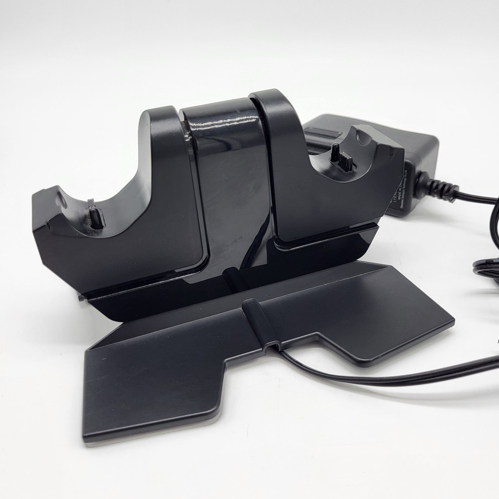 PowerA CPFA141325-02 DualShock 4 Controller Charging Station