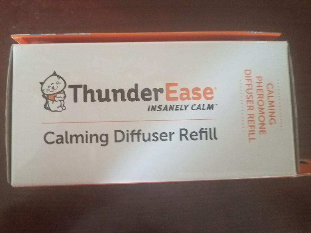 ThunderEase Calming Diffuser Refill Pheromones For Cat 30 Day Refill