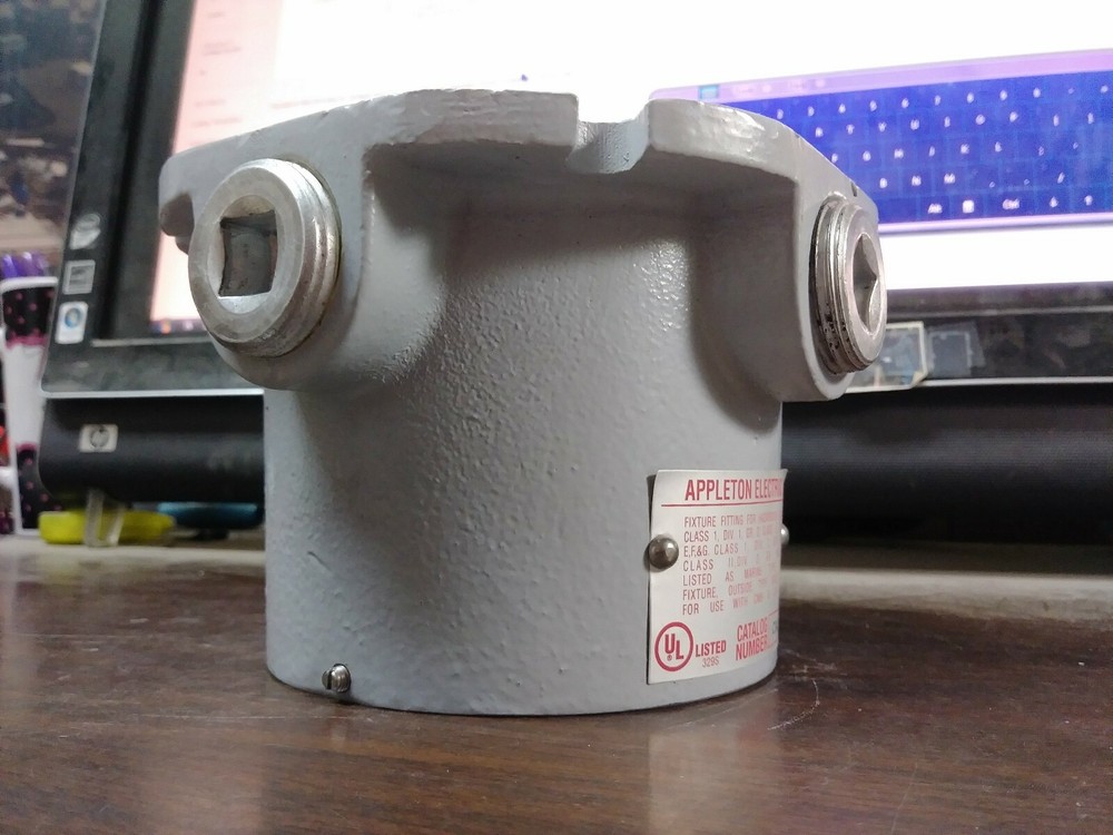 EGS APPLETON CAC100 LIGHTING CEILING BOX ASSEMBLY CODEMASTER NEW IN BOX