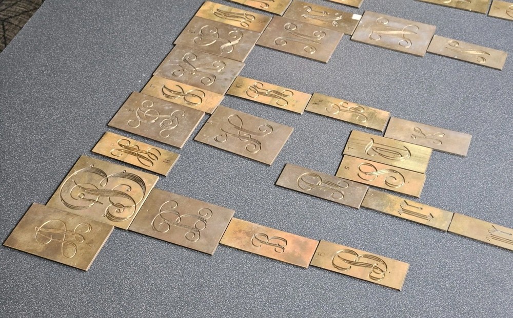 MIXED LINE CURSIVE FONTS, NEW HERMES ENGRAVING FONTS ~
