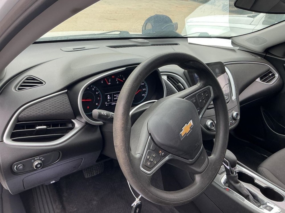 Driver Front Window Regulator Automatic Down Fits 16-25 MALIBU 4916420