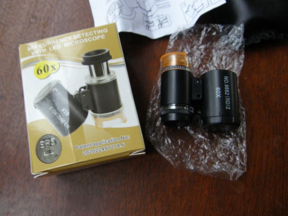 10031) 60X Currency Detector w/ LED Adjustable Microscope w/Case & Instructions