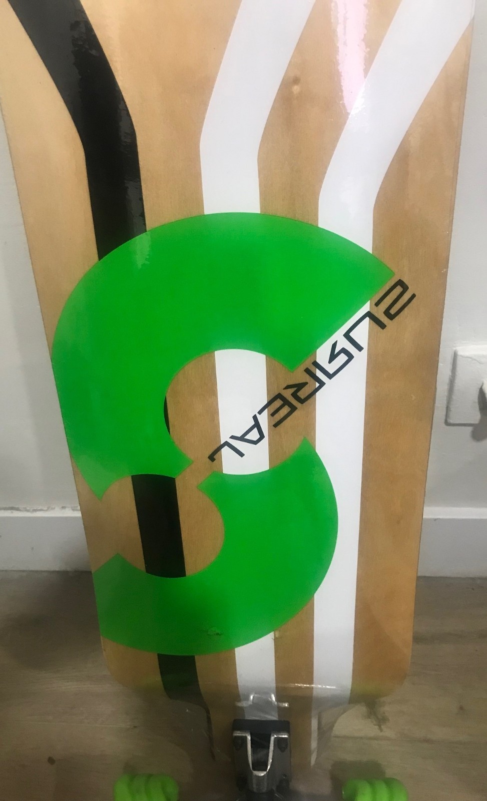 Shark Wheel Surreal - Skateboard Longboard / 70MM, 78A Green DNA Shark Wheels
