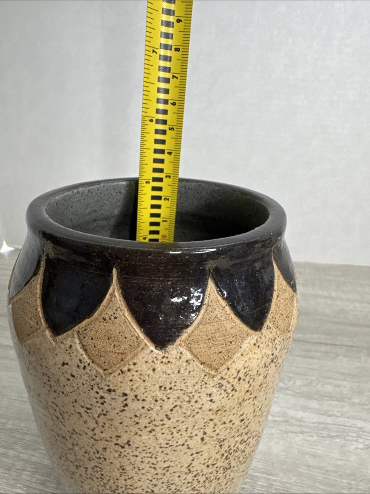 Vintage Vase Marked “R”