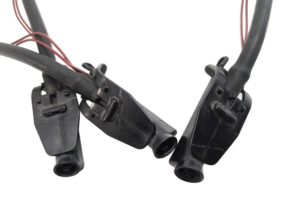 2016 RANGE ROVER (L405) FRONT WINDSHIELD WASHER FLUID SQUIRTER NOZZLE SET/3