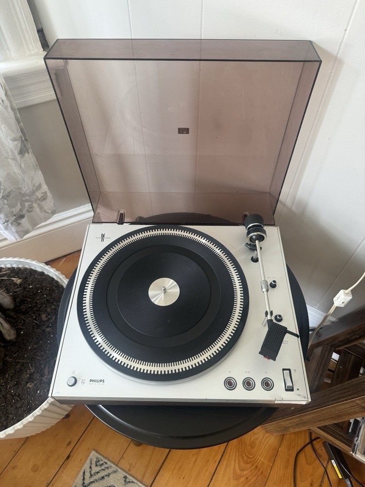Philips Electronic 312 DC Servo Belt Drive Turntable TESTED