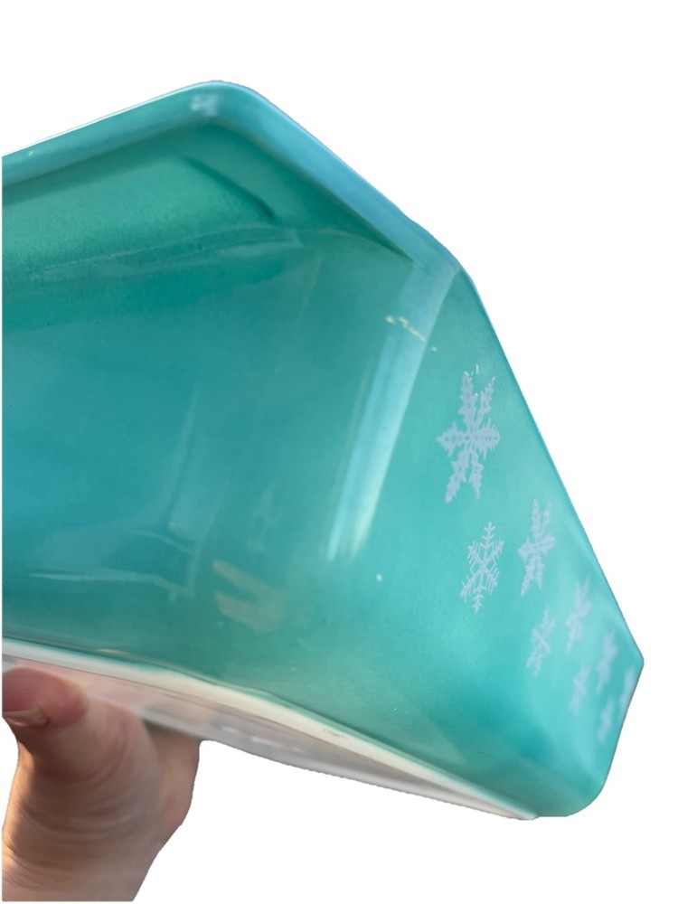 Vintage PYREX ~ 2 Quart Turquoise SNOWFLAKE ~ Rectangular Baking Dish ~ 575-B 🤩