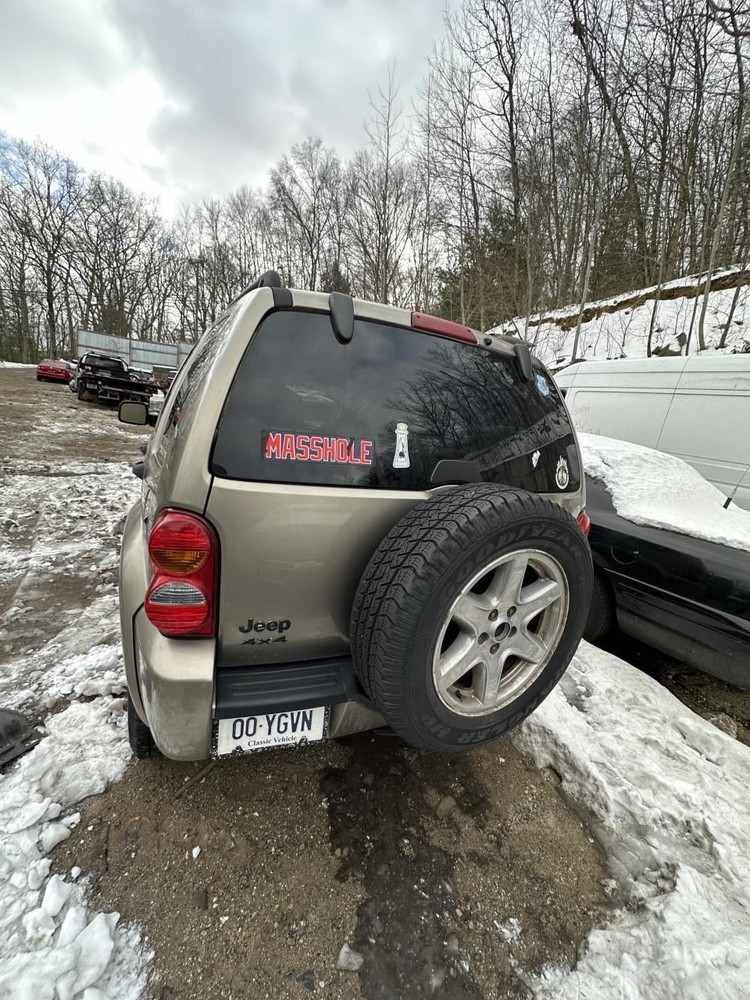 2003 LIBERTY Third Brake Light Tested OEM
