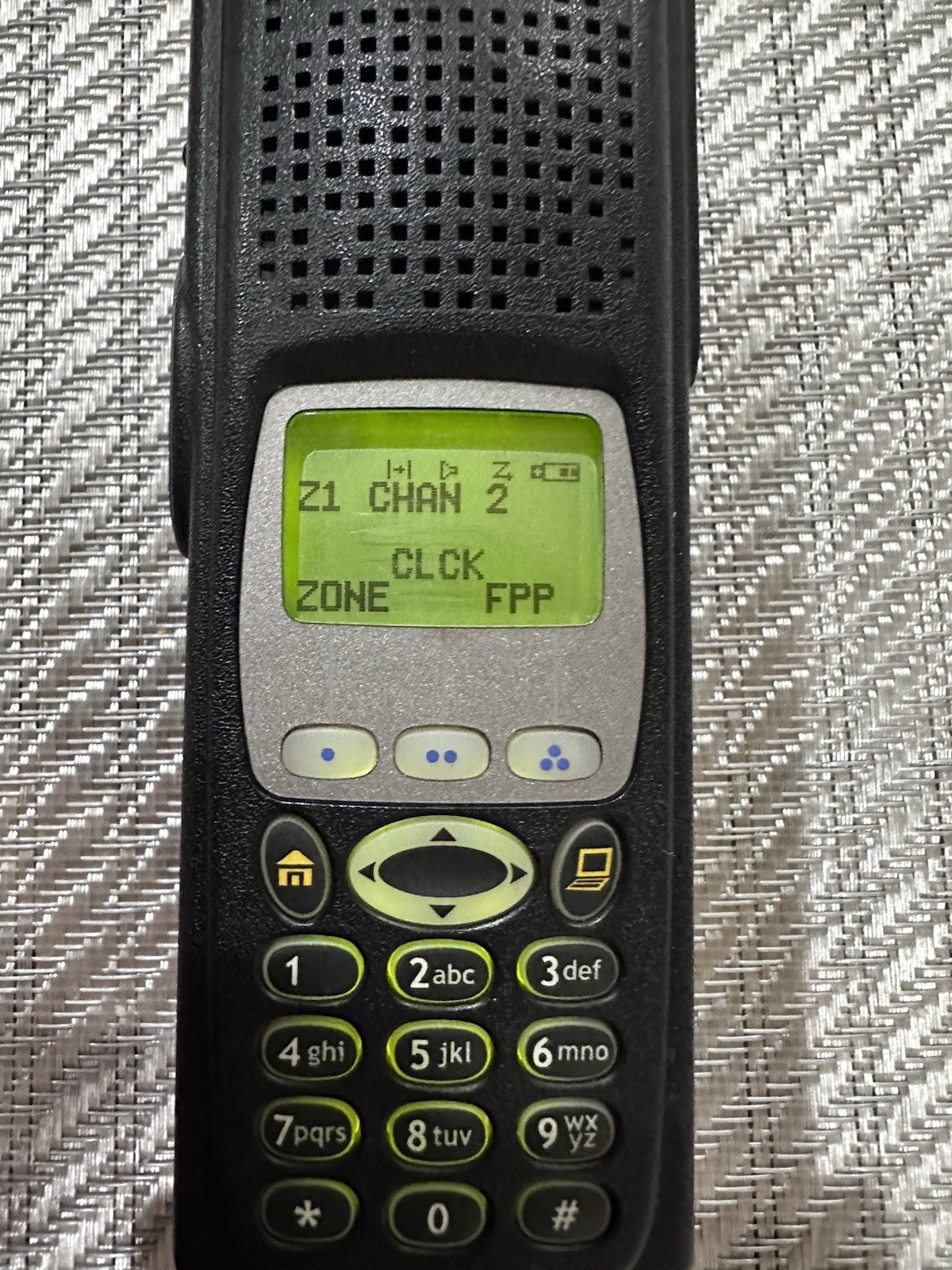 MOTOROLA XTS 5000 MODEL 3. 700/800 H18UCH9PW7AN FPP/ADP