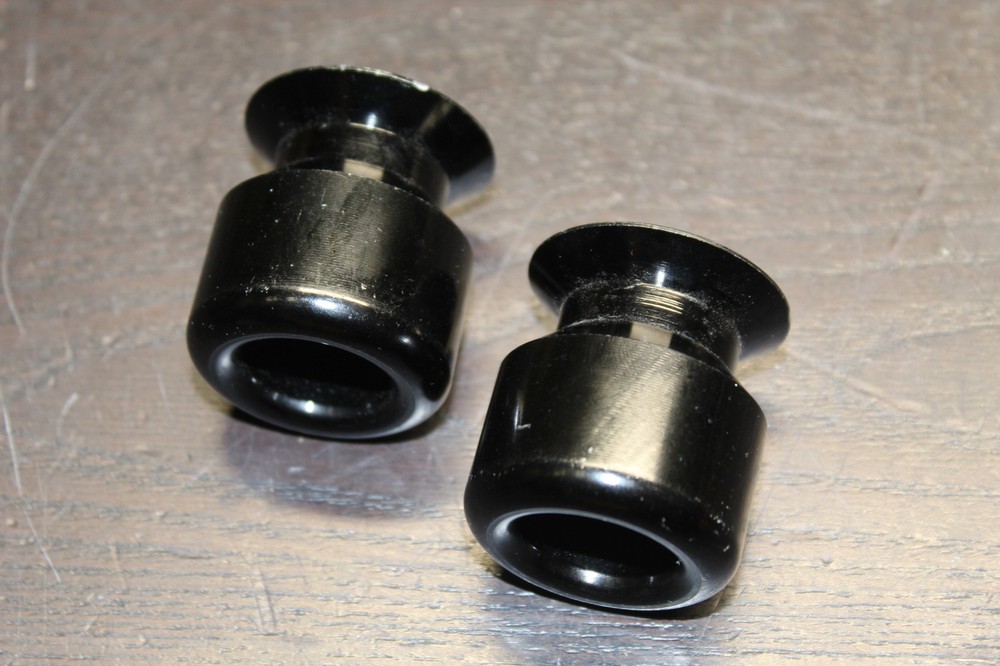 Suzuki GSXR REAR SWINGARM SPOOLS SPOOL SET PAIR