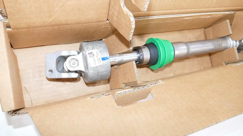 BMW Lower Joint Assembly for Steering Column 32306768764