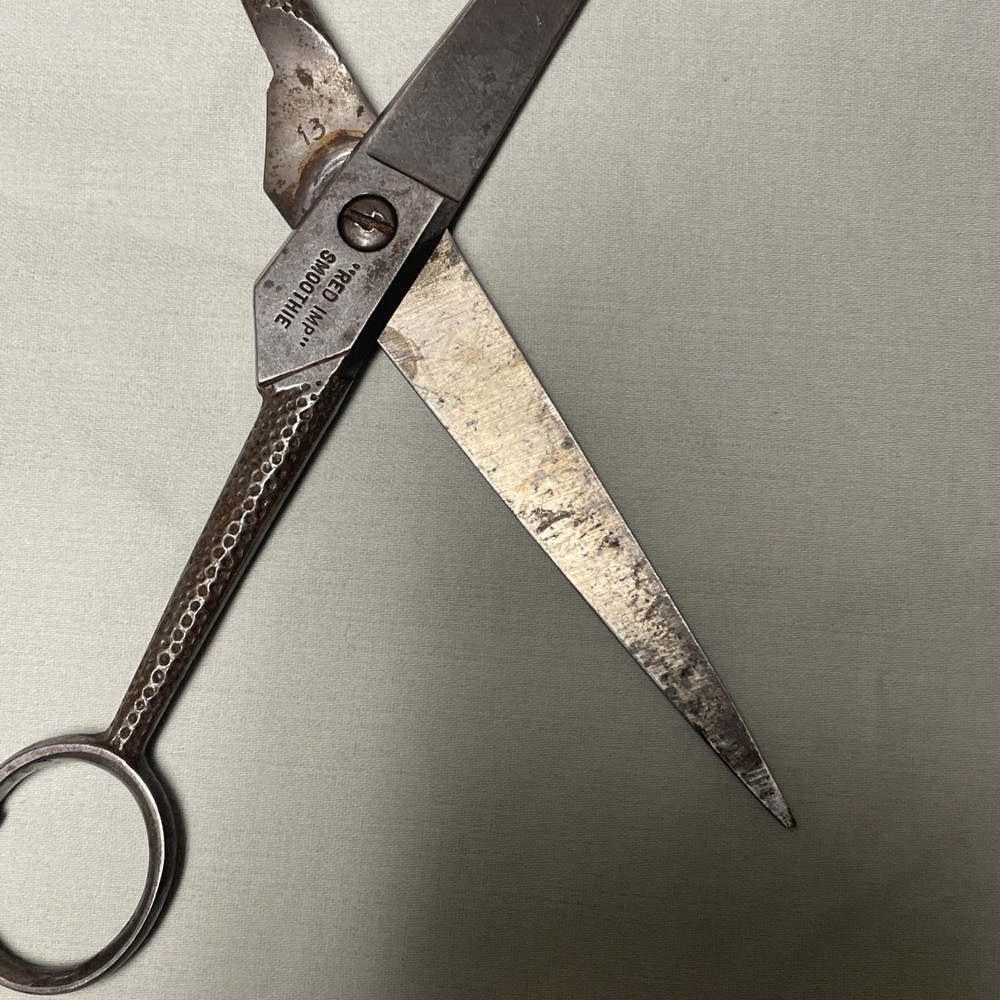 1 Red Imp, Morris Scissors