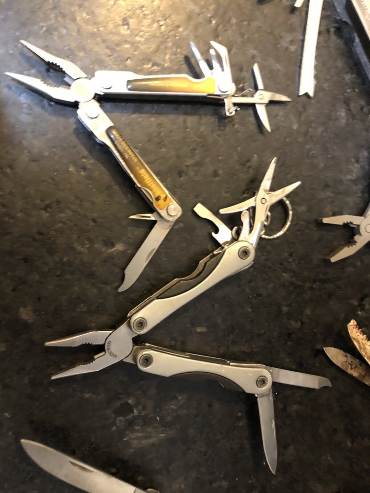 20+ Large & Small Multitool Knives, empty knif cases, etc Lot