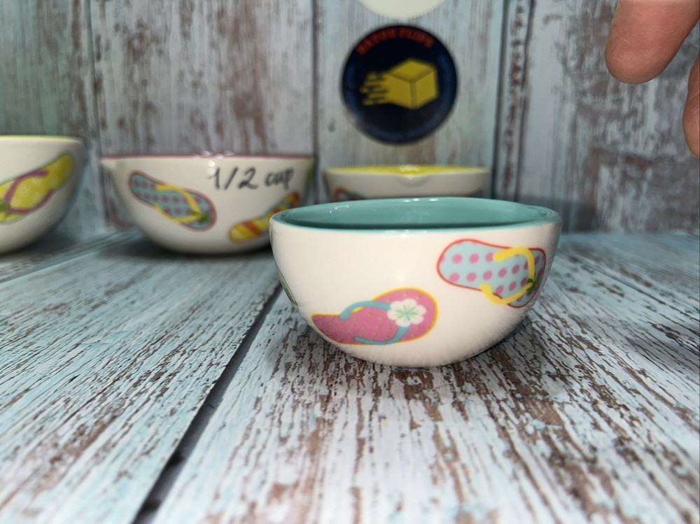 Ceramic Measuring Bowls Cups.Flip Flops 4 Piece Stacking Set