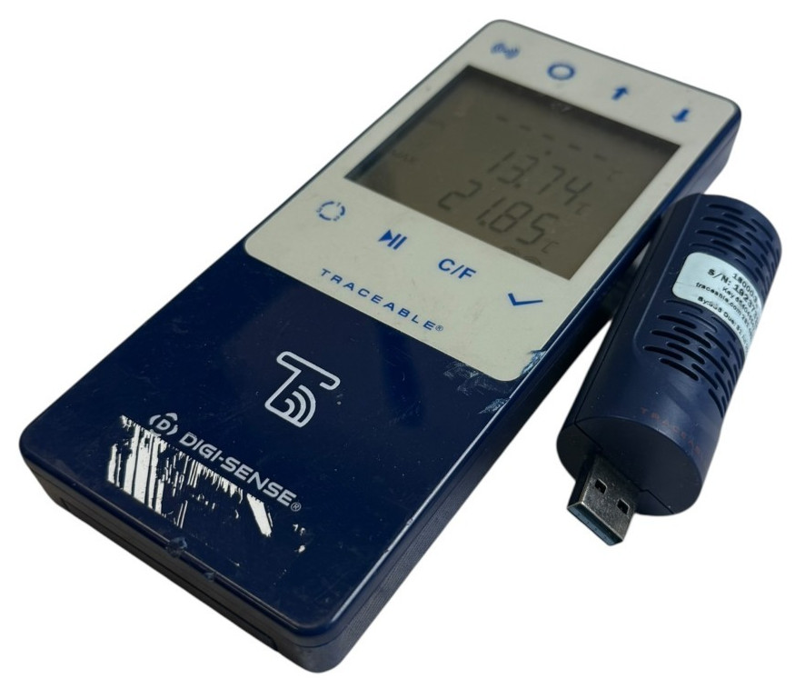 Digi-Sense Traceable Wireless Temp Humidity Data Logger w/ USB Sensor 6525/6