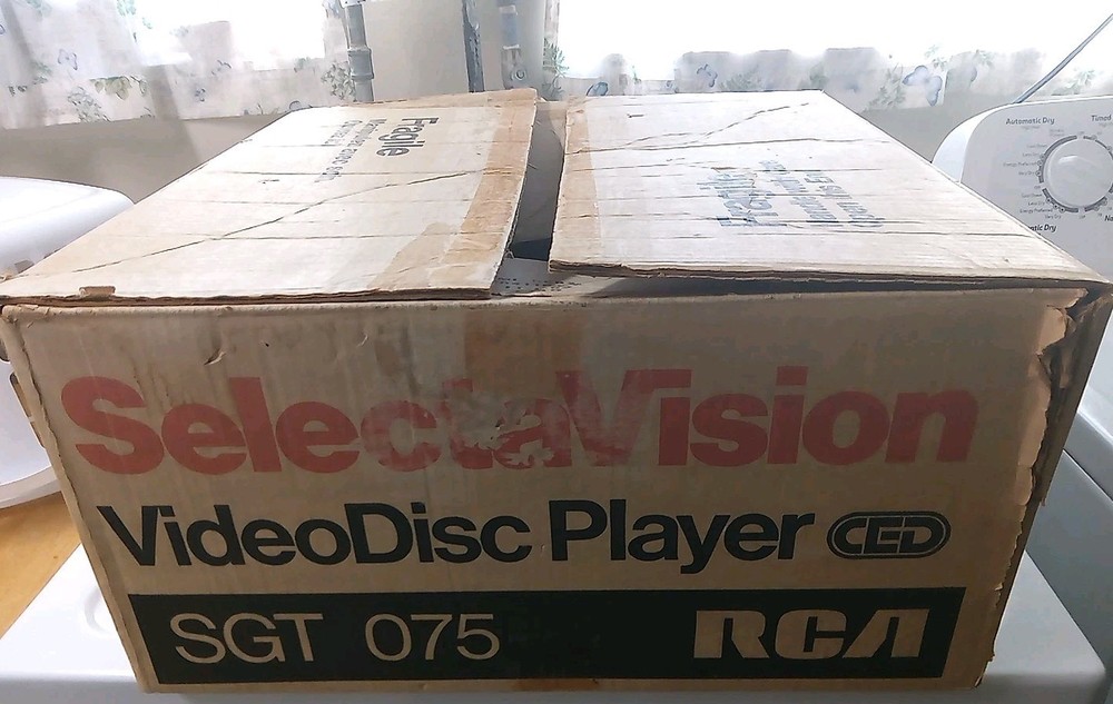 CED Player RCA SelectaVision SGT 075 BOX ONLY