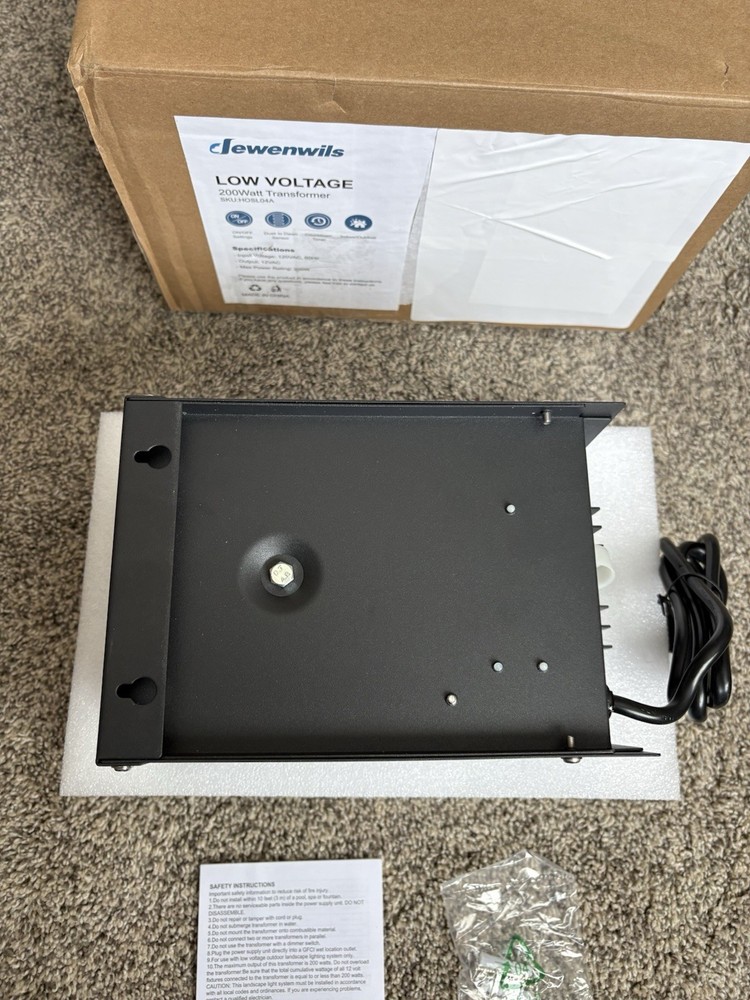 200W Low Voltage Landscape Lighting Transformer with Timer and Photocell Sensor