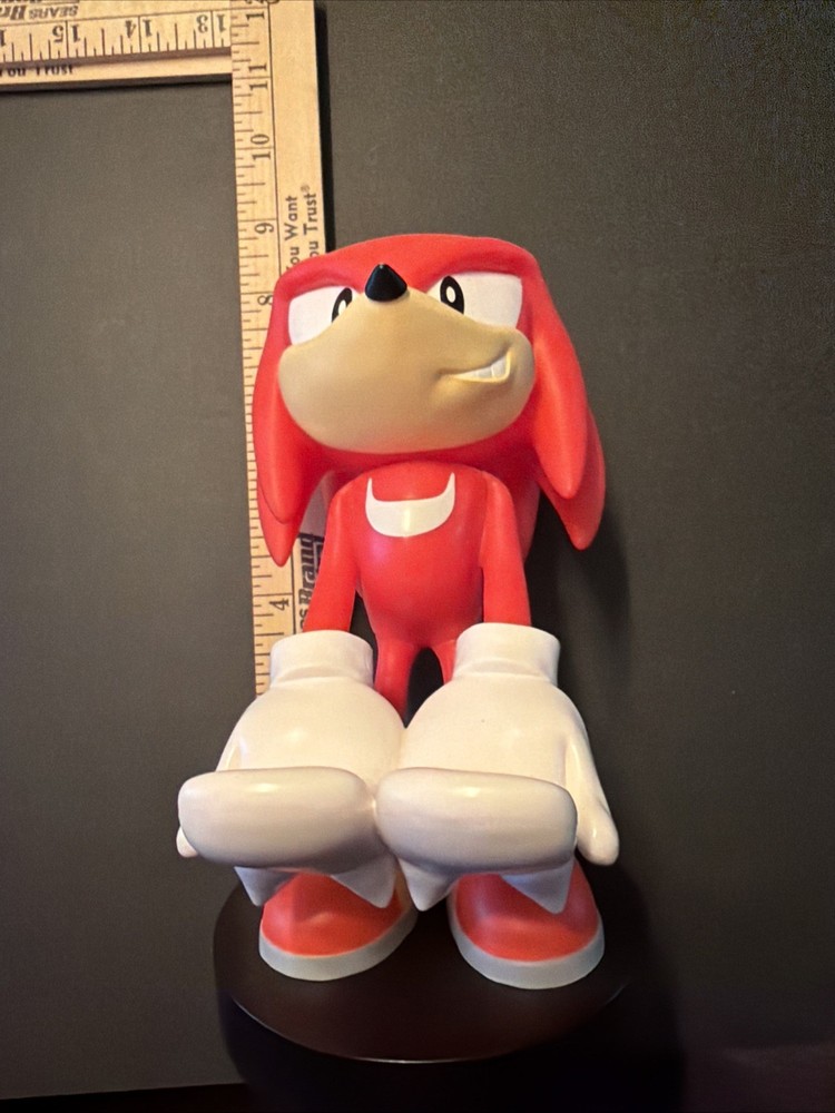 Sonic The Hedgehog Knuckles Cable Guy Controller Holder USED