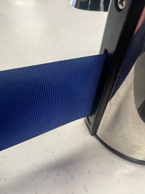 Stancheon - Retractable - Wall Mount