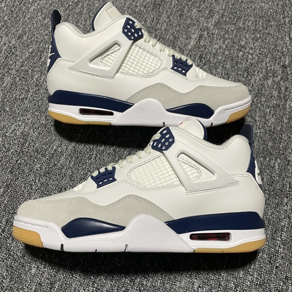 Nk X AJ4 Mid Retro 'Navy' DR5415-100