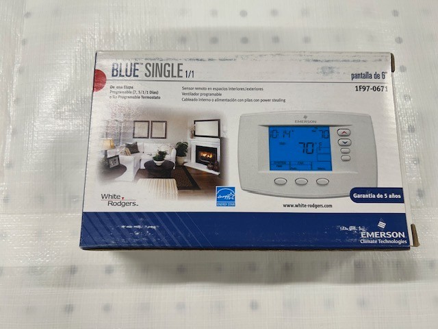 Emerson Climate Technologies - White Rodgers - Single Stage - Digital Thermostat