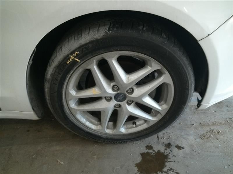 FUSION 2014 High Mounted Stop Light 104699486