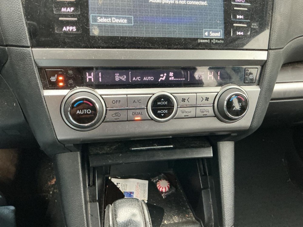 LEGACY 2015 Glove Box 4921522