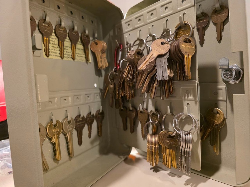 ThyssenKrupp (TK) Elevator Key for Keyed Functions (SELECT YOUR KEY)