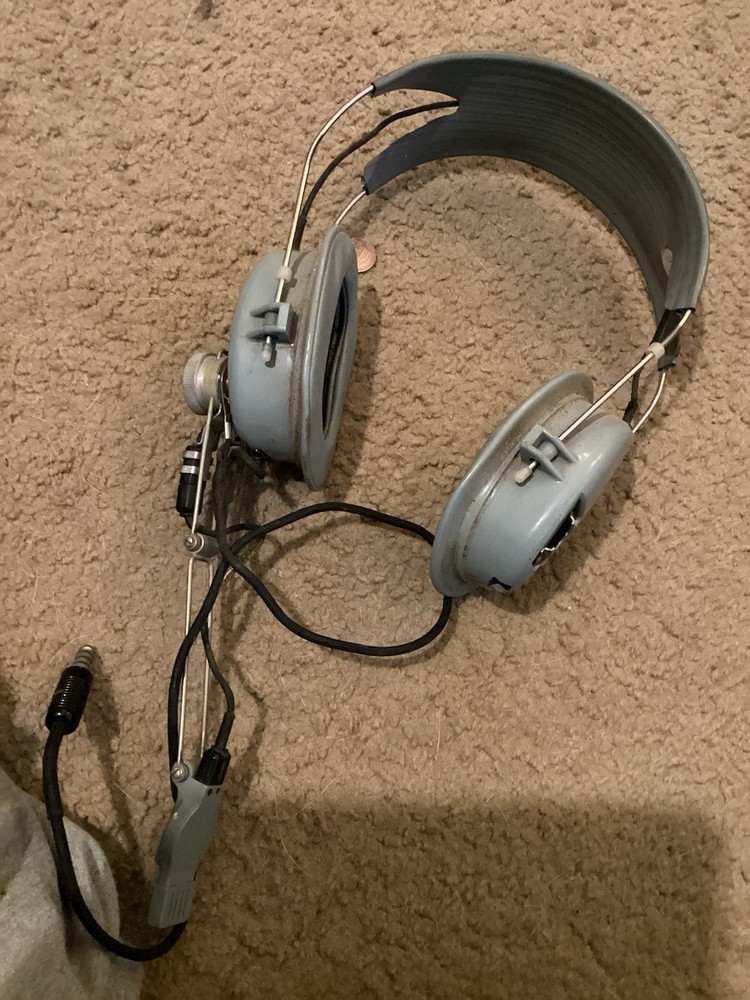 Vintage Astrocom 10175 Mx-2507 AIC Pilots Aviation Comms Headset + Mic Untested