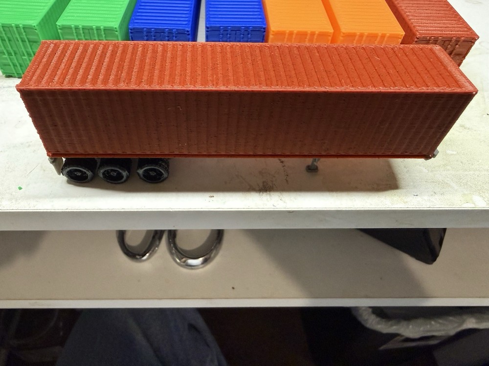 8 Ho Scale Shipping Containers