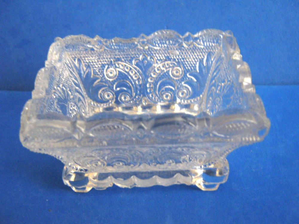 BOSTON & SANDWICH BEADED SCROLL & SCROLL LEAF LACY MASTER OPEN SALT CELLAR