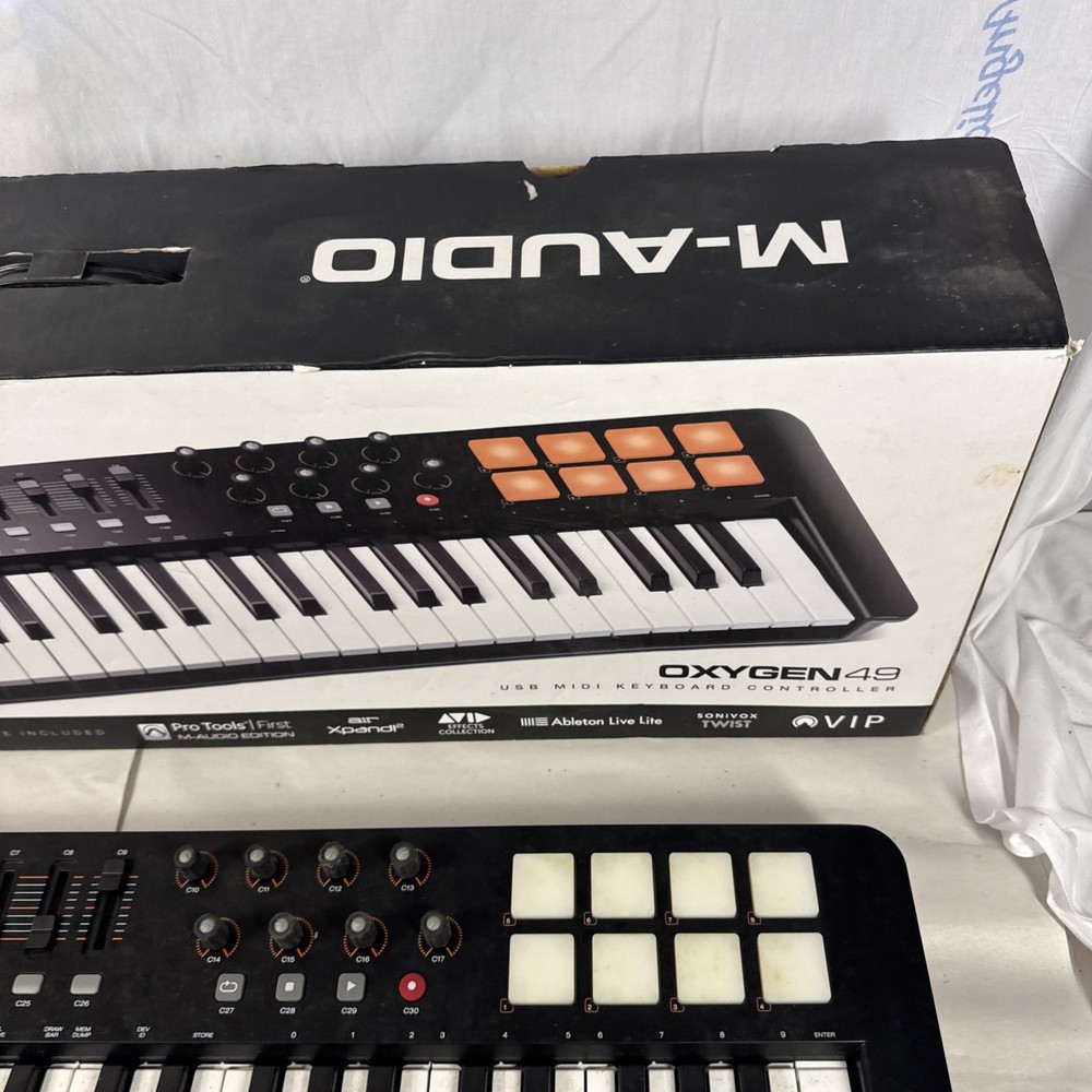 M-Audio Oxygen49 MIDI Keyboard Controller w/ USB Cable Tested Working