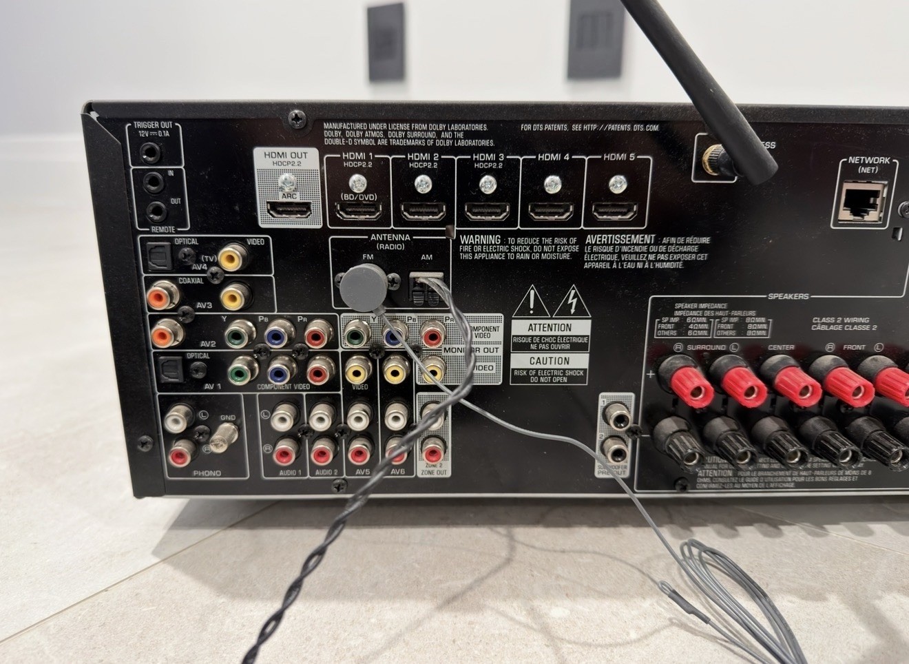 Yamaha RX-V681 AV Receiver 7.2-CHANNEL 4K Ultra HD Bluetooth Dolby Atmos DTS:X