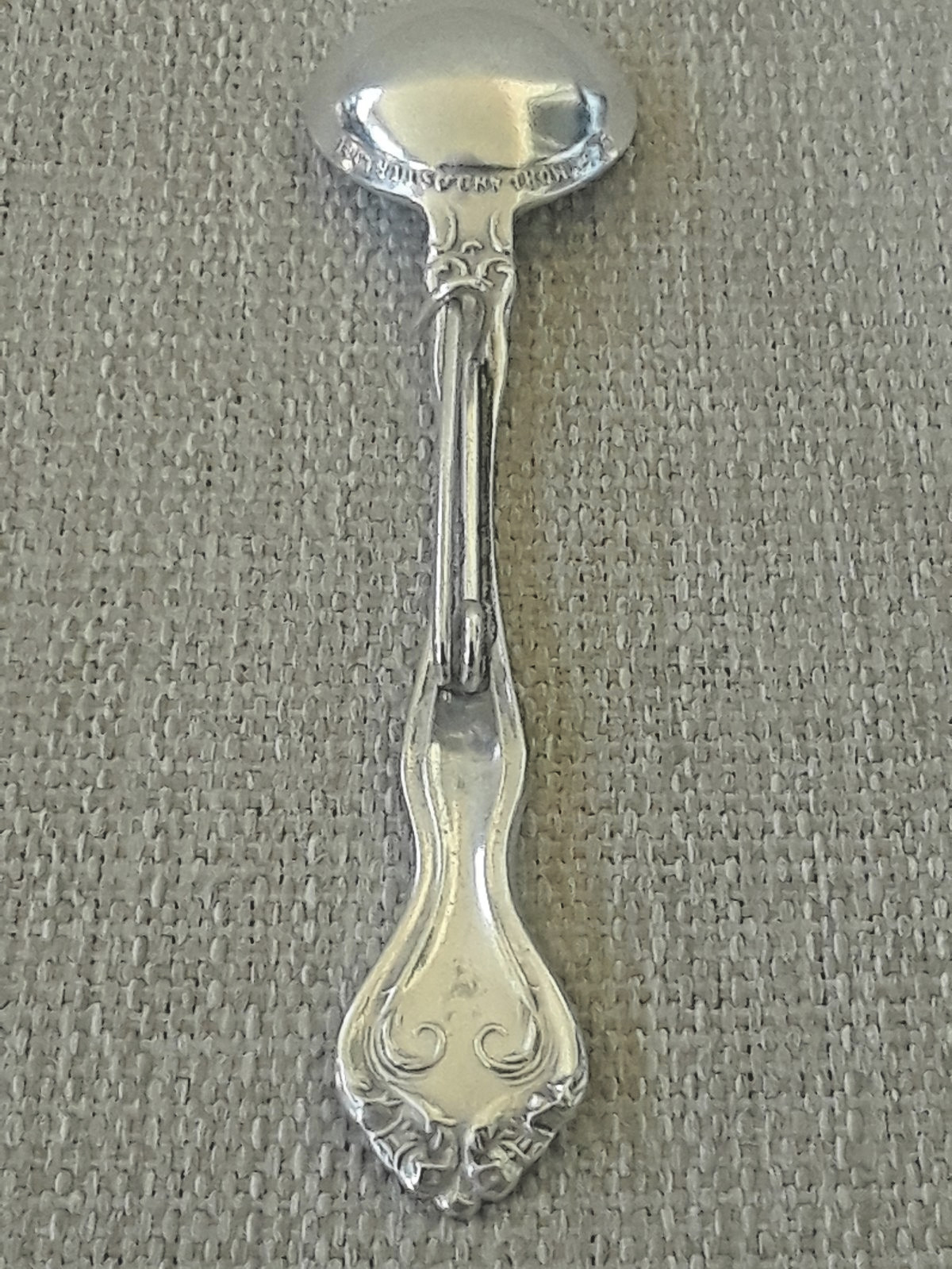 1940 WESTMORELAND George & Martha Washington Sterling Silver Salt Spoon Brooch