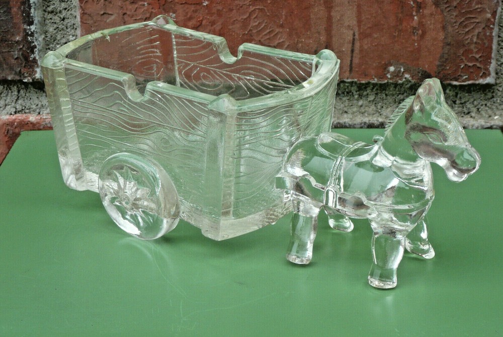 DONKEY Pulling Cart / Wagon Vintage Glass CANDY CONTAINER ~ Excellent Condition
