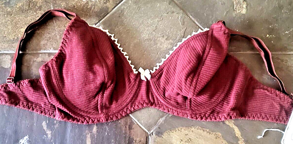 34B Rene Rofe Lightly Lined Plunge Underwire Cotton Bra